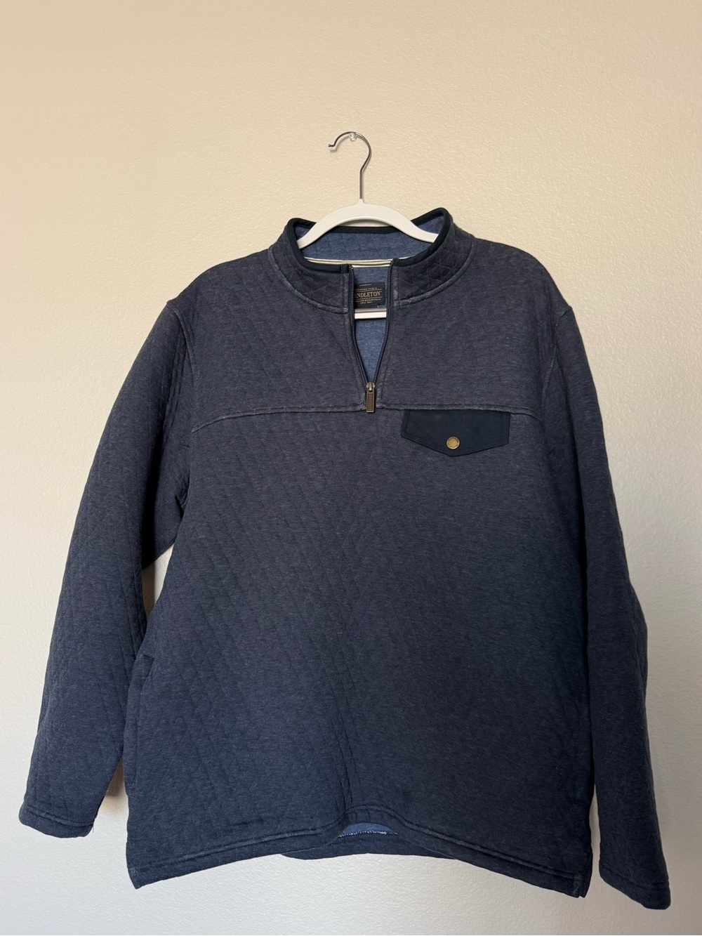 Pendleton Men’s Navy Quilted Quarter Zip Pullover Sweater L